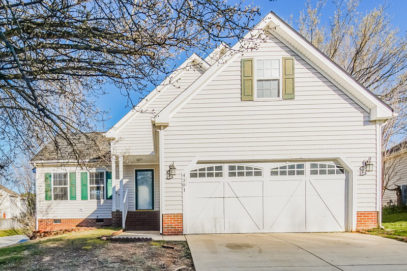 2,160/Mo, 4301 Mantua Way Raleigh, NC 27604 External View