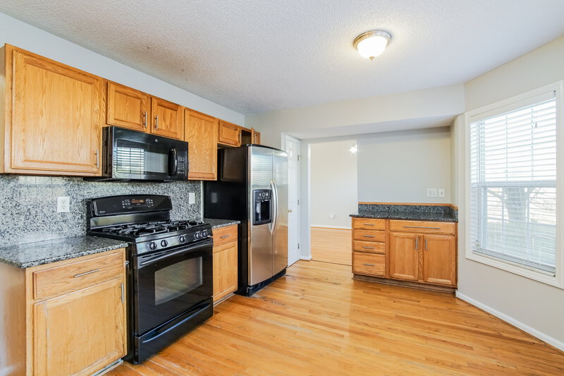 2,175/Mo, 4301 Mantua Way Raleigh, NC 27604 Kitchen View