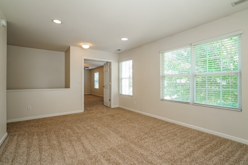2,365/Mo, 813 Stackhurst Way Wake Forest, NC 27587 Family Room View 2