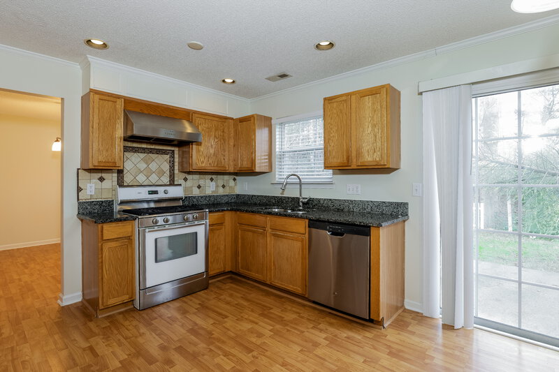 2,035/Mo, 401 Siena Dr Wake Forest, NC 27587 Kitchen View