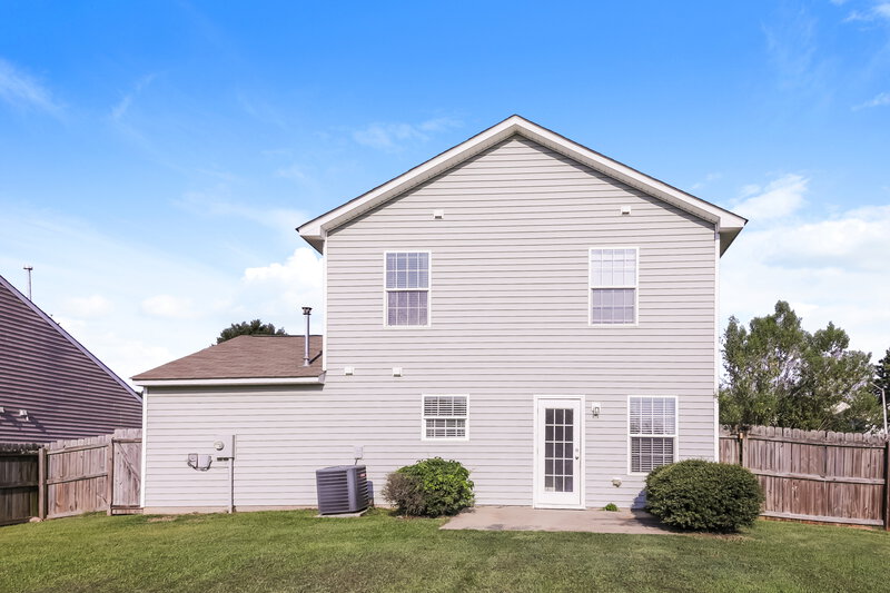 1,925/Mo, 248 N Weststone Blvd Fuquay Varina, NC 27526 Rear View