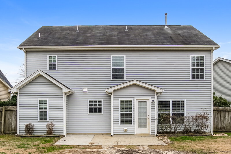 2,075/Mo, 601 Monterey Pine Dr Fuquay Varina, NC 27526 Rear View