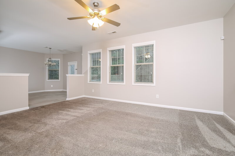 1,955/Mo, 1253 Braemar Highland Dr Zebulon, NC 27597 Living Room View 2