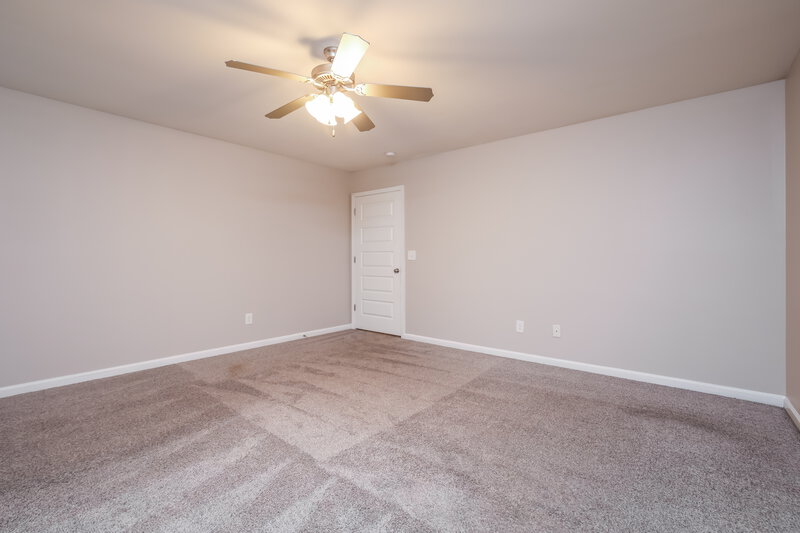 1,955/Mo, 1253 Braemar Highland Dr Zebulon, NC 27597 Main Bedroom View