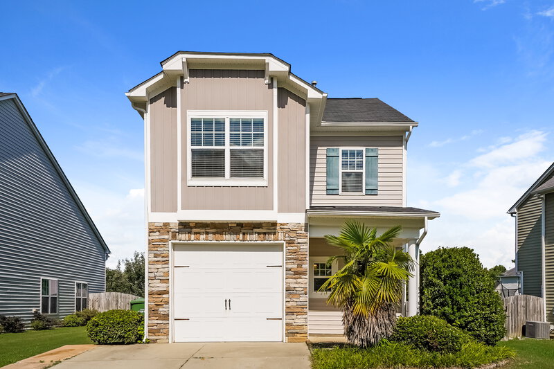 2,850/Mo, 645 Smithridge Way Fuquay Varina, NC 27526 External View