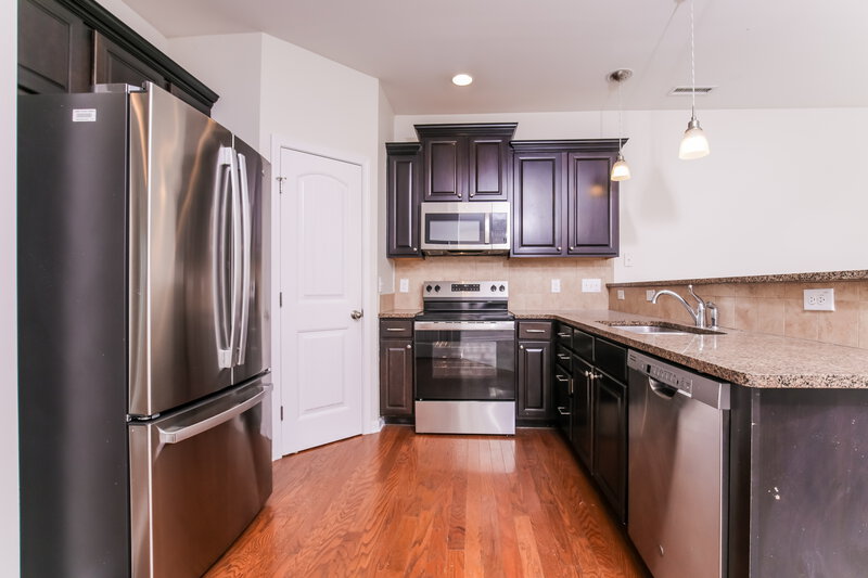 1,900/Mo, 645 Smithridge Way Fuquay Varina, NC 27526 Kitchen View