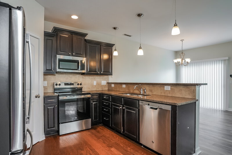 2,850/Mo, 645 Smithridge Way Fuquay Varina, NC 27526 Kitchen View 2