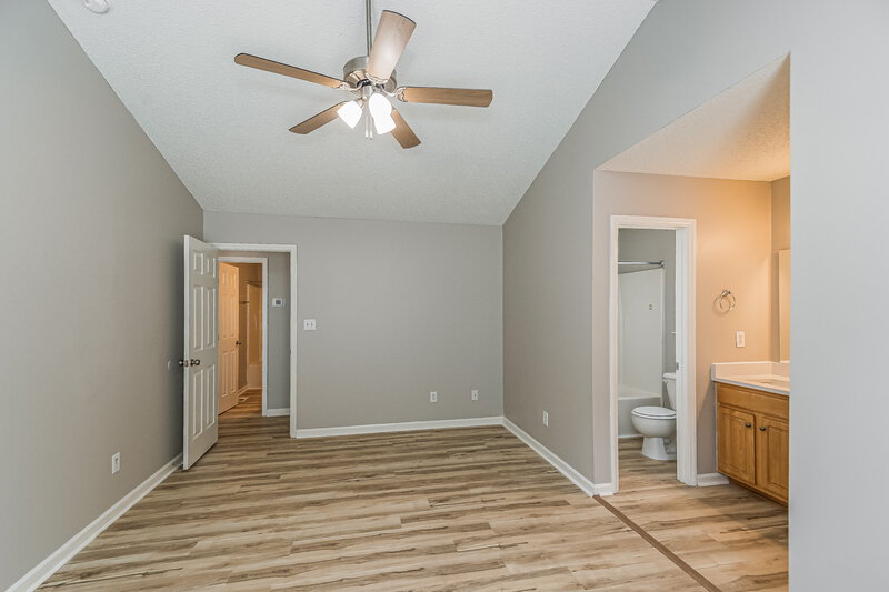 1,815/Mo, 1012 S Willhaven Dr Fuquay Varina, NC 27526 Main Bedroom View 3