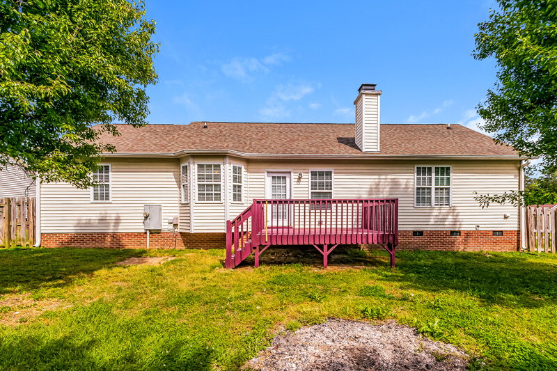 1,815/Mo, 1012 S Willhaven Dr Fuquay Varina, NC 27526 Rear View