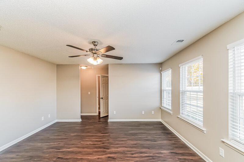 1,775/Mo, 5819 Finestra Way Raleigh, NC 27610 Misc View