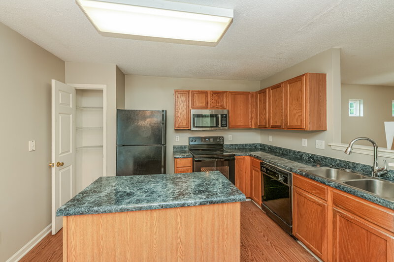 1,780/Mo, 5845 Arbaugh Ct Raleigh, NC 27610 Misc View