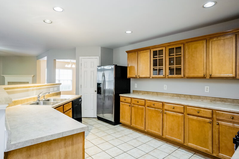 1,940/Mo, 120 Smart Ct Clayton, NC 27520 Kitchen View 2