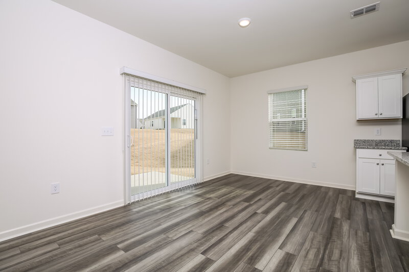 2,130/Mo, 243 Babbling Brook Dr Clayton, NC 27520 Dining Room View
