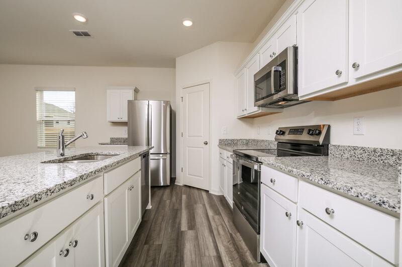2,130/Mo, 243 Babbling Brook Dr Clayton, NC 27520 Kitchen View 2