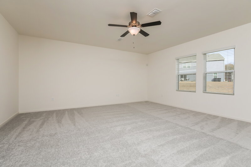 2,130/Mo, 243 Babbling Brook Dr Clayton, NC 27520 Family Room View