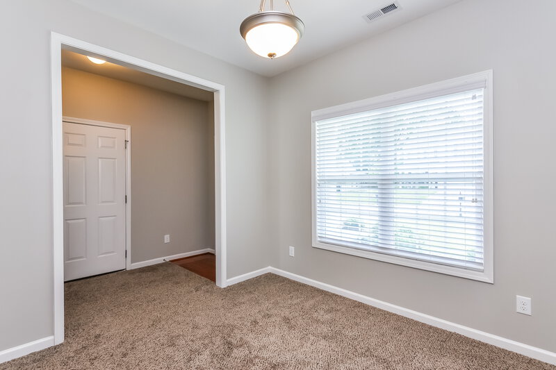 2,225/Mo, 2401 King Malcolm Ln Zebulon, NC 27597 Misc View 16