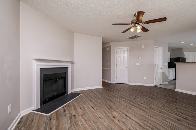 2,145/Mo, 7252 Great Laurel Dr Raleigh, NC 27616 Living Room View 2