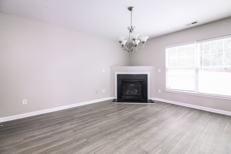 1,770/Mo, 621 Champion St Clayton, NC 27520 Living Room View 3