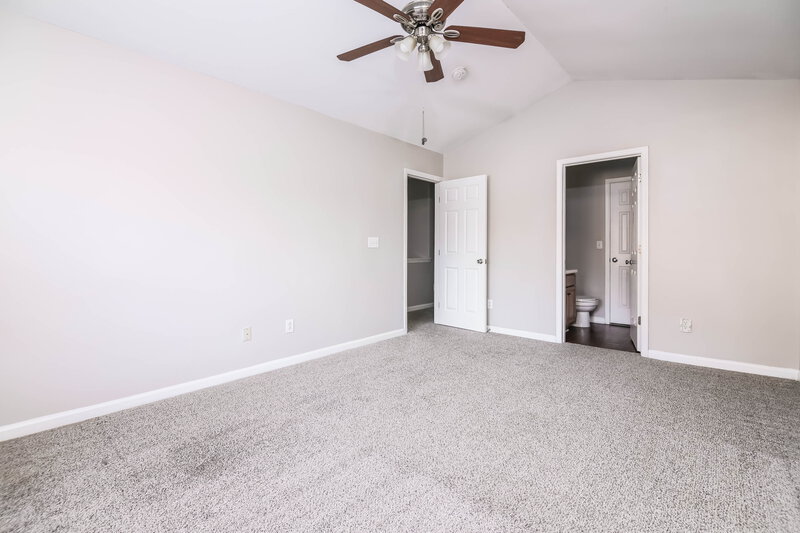 1,770/Mo, 621 Champion St Clayton, NC 27520 Main Bedroom View