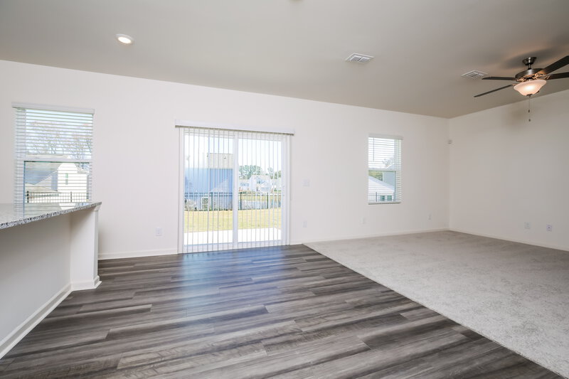 1,880/Mo, 756 Shepards Rock Dr Zebulon, NC 27597 Dining Room View