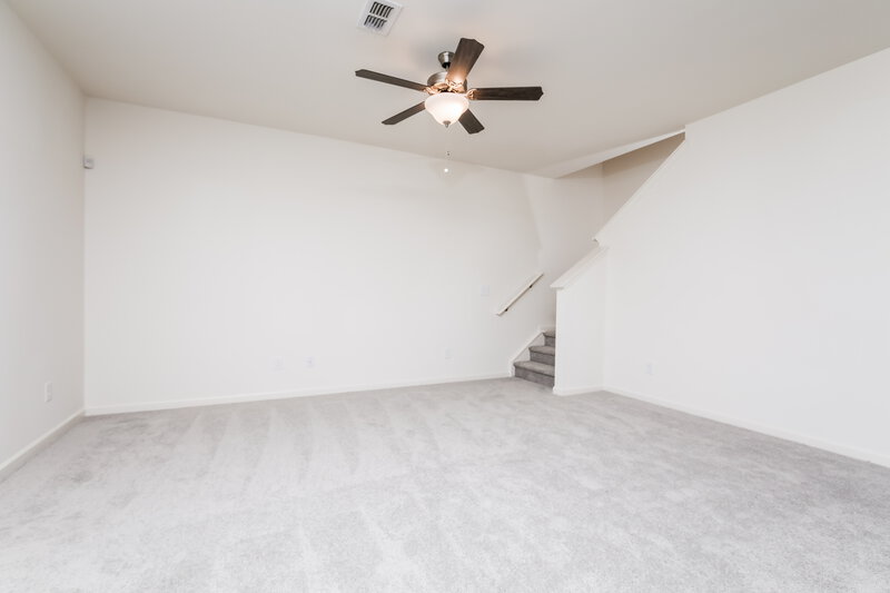 1,880/Mo, 756 Shepards Rock Dr Zebulon, NC 27597 Family Room View