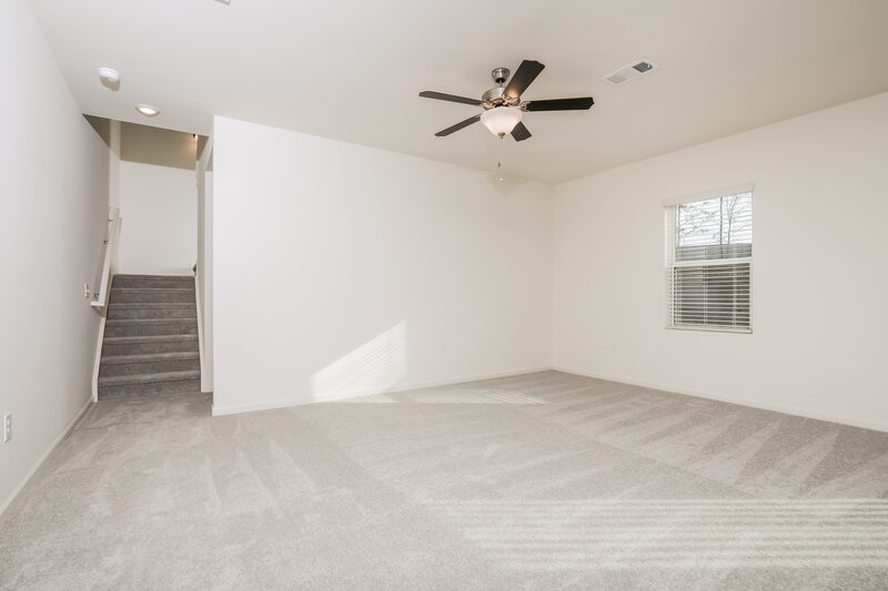 1,905/Mo, 292 Babbling Brook Dr Clayton, NC 27520 Living Room View 2