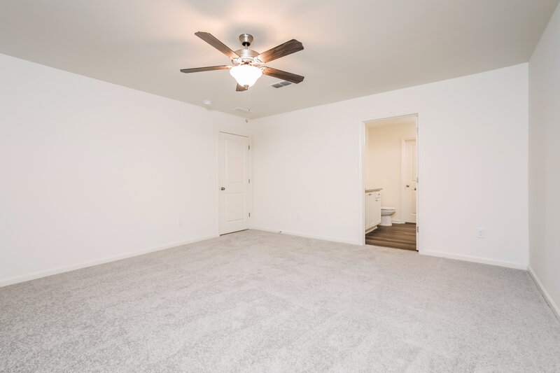 2,090/Mo, 769 Shepard Rock Dr Zebulon, NC 27597 Main Bedroom View