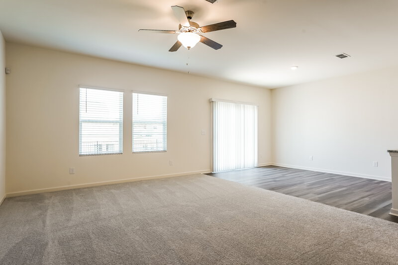 1,920/Mo, 752 Shepards Rock Dr Zebulon, NC 27597 Living Room View 2