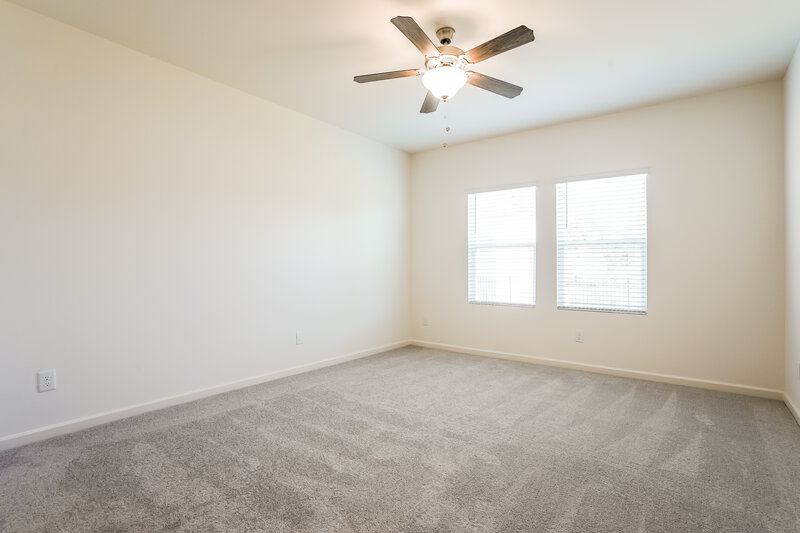 1,920/Mo, 752 Shepards Rock Dr Zebulon, NC 27597 Main Bedroom View