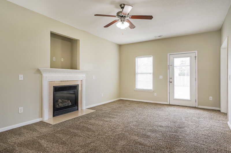 1,750/Mo, 5344 Carnelian Dr Raleigh, NC 27610 Living Room View