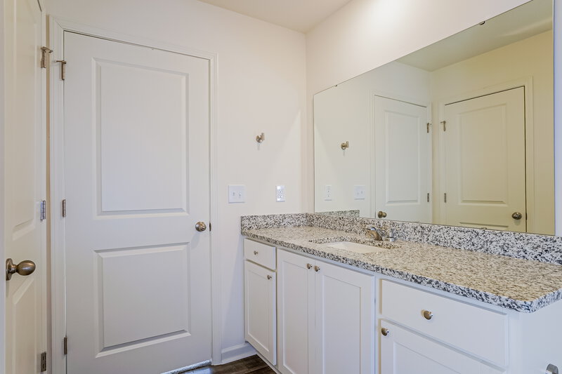 2,160/Mo, 1313 Solace Way Rolesville, NC 27571 Main Bathroom View 2