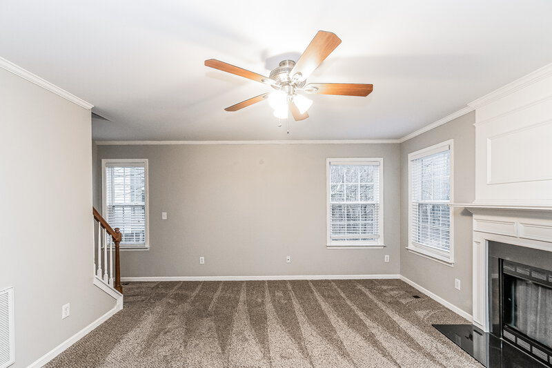 2,400/Mo, 4809 Hodfield Ct Raleigh, NC 27604 Living Room View