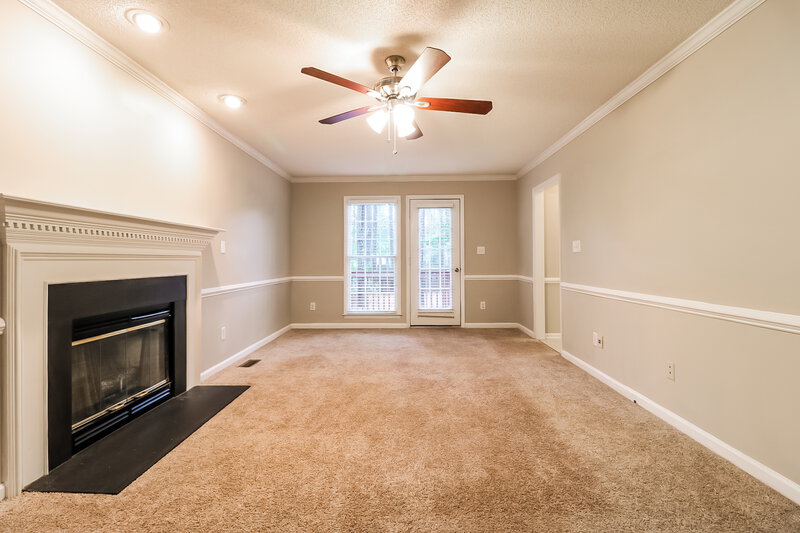 2,350/Mo, 1405 E Stonemason Dr Fuquay Varina, NC 27526 Living Room View 2