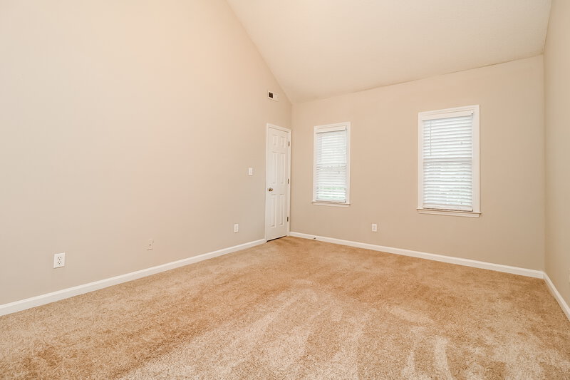 2,350/Mo, 1405 E Stonemason Dr Fuquay Varina, NC 27526 Main Bedroom View 2