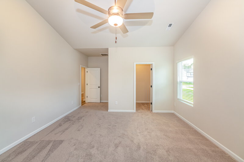2,130/Mo, 90 Neuse Hollow Ct Clayton, NC 27527 Main Bedroom View
