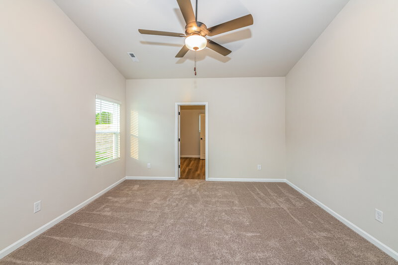 2,130/Mo, 90 Neuse Hollow Ct Clayton, NC 27527 Main Bedroom View 2