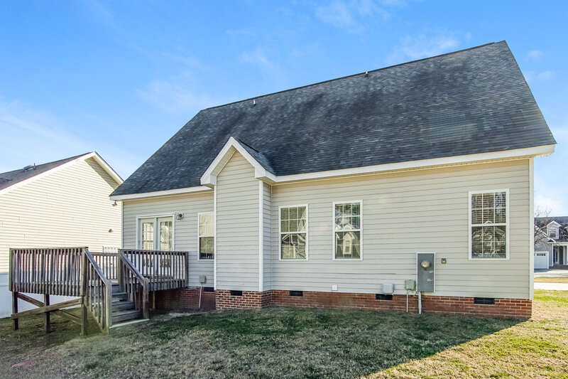 1,975/Mo, 3011 Watsonia Dr Zebulon, NC 27597 Rear View 2