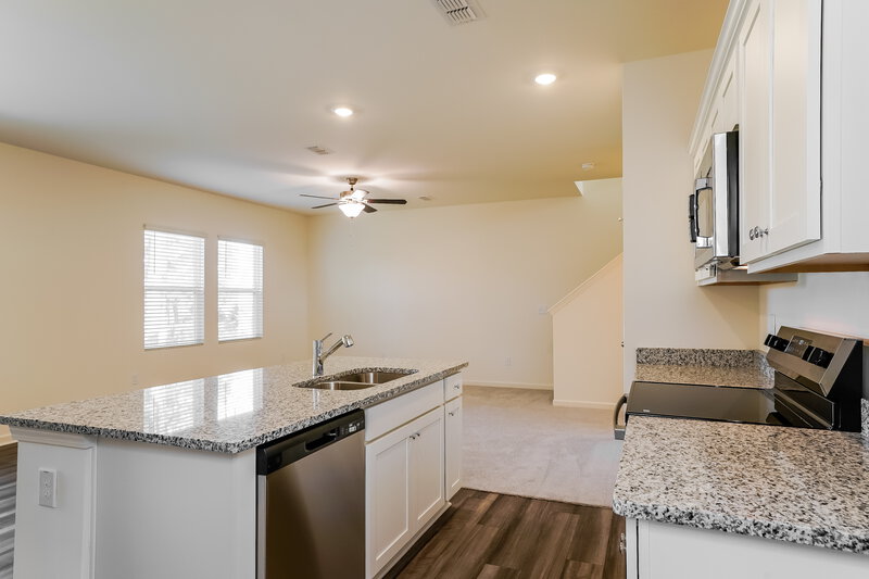 1,810/Mo, 745 Shepard Rock Dr Zebulon, NC 27597 Kitchen View 2