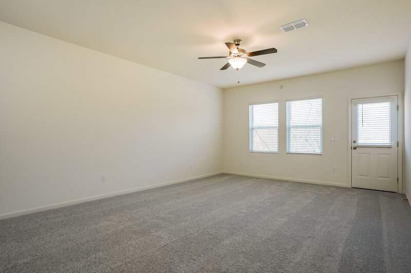 2,525/Mo, 1332 Solace Way Rolesville, NC 27571 Living Room View