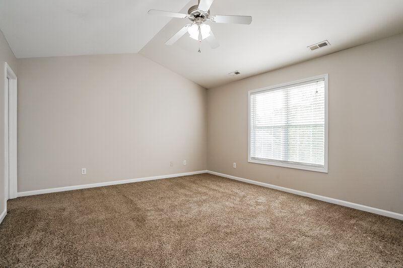 2,780/Mo, 1249 Braemar Highland Dr Zebulon, NC 27597 Main Bedroomdin View