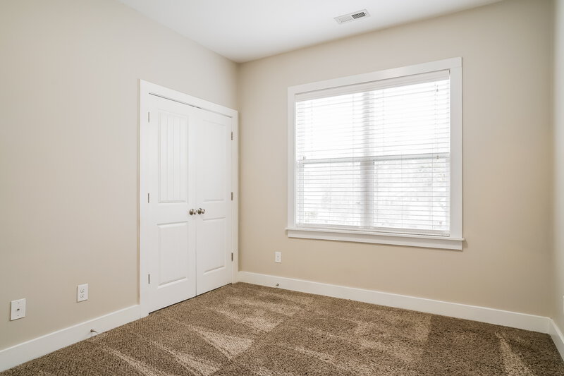 1,955/Mo, 19 Deer Lake Trl Wendell, NC 27597 Bedroom View 2
