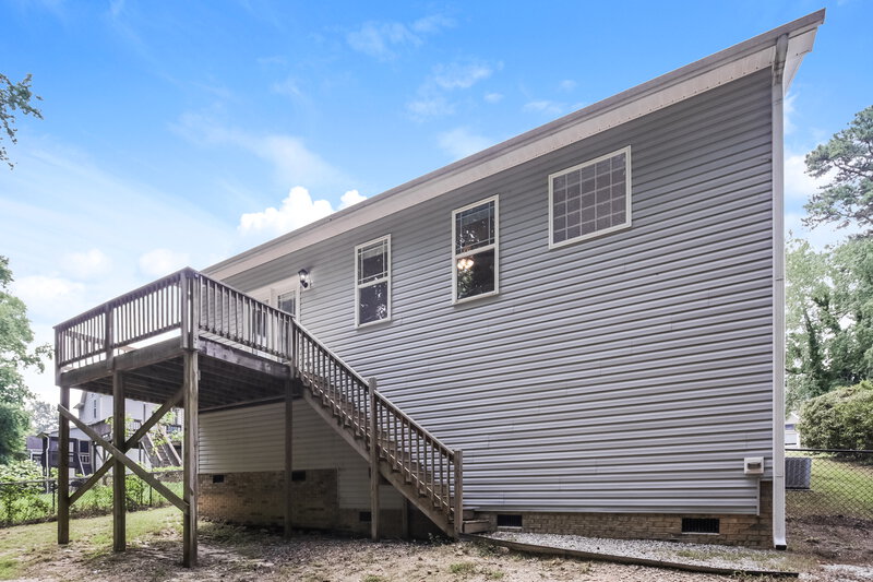1,850/Mo, 19 Deer Lake Trl Wendell, NC 27597 Rear View