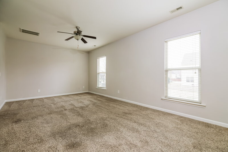 2,310/Mo, 1336 Ujamaa Dr Raleigh, NC 27610 Living Room View