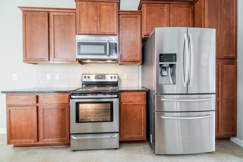 2,310/Mo, 1336 Ujamaa Dr Raleigh, NC 27610 Kitchen View