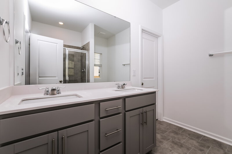 1,855/Mo, 126 Digging Time Ave Princeton, NC 27569 Main Bathroom View 2