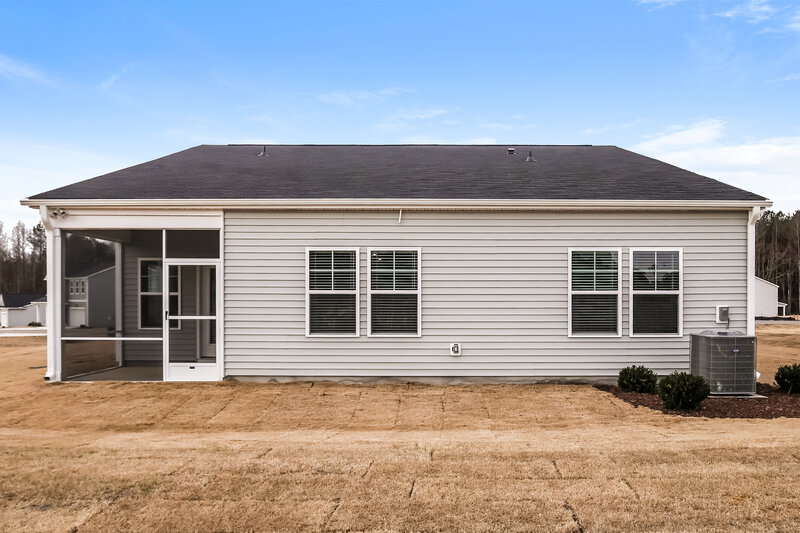 1,855/Mo, 126 Digging Time Ave Princeton, NC 27569 Rear View