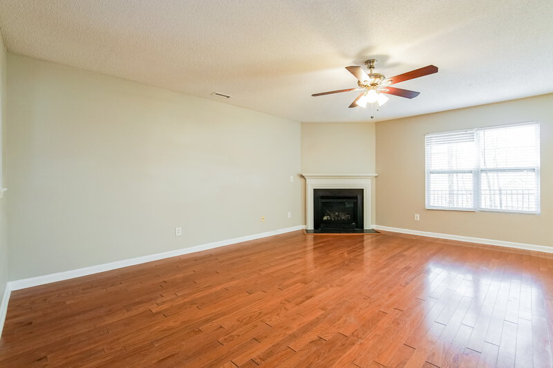 2,035/Mo, 43 Valleyfield Dr Clayton, NC 27527 Living Room View