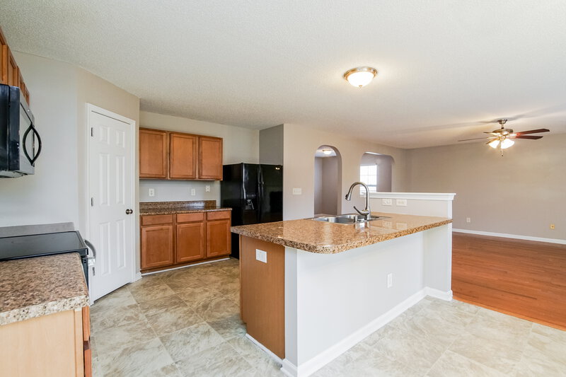 2,035/Mo, 43 Valleyfield Dr Clayton, NC 27527 Kitchen View 2