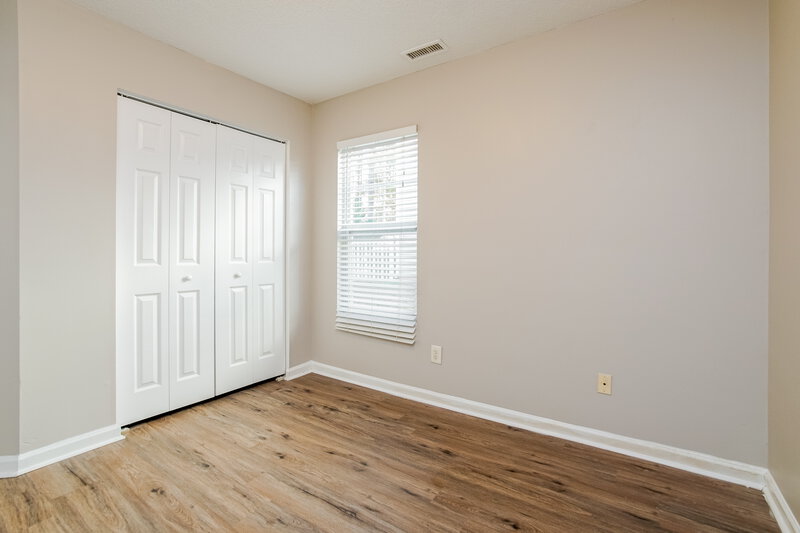 2,035/Mo, 43 Valleyfield Dr Clayton, NC 27527 Bedroom View