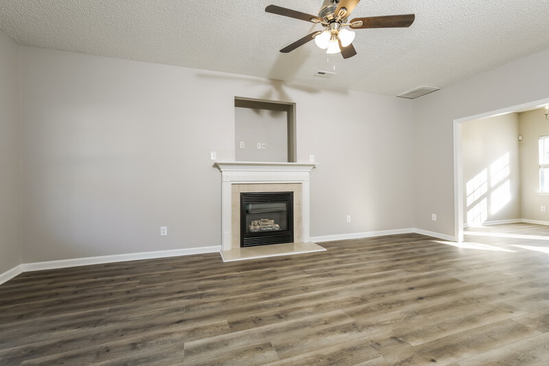 2,095/Mo, 6920 Spanglers Spring Way Raleigh, NC 27610 Living Room View